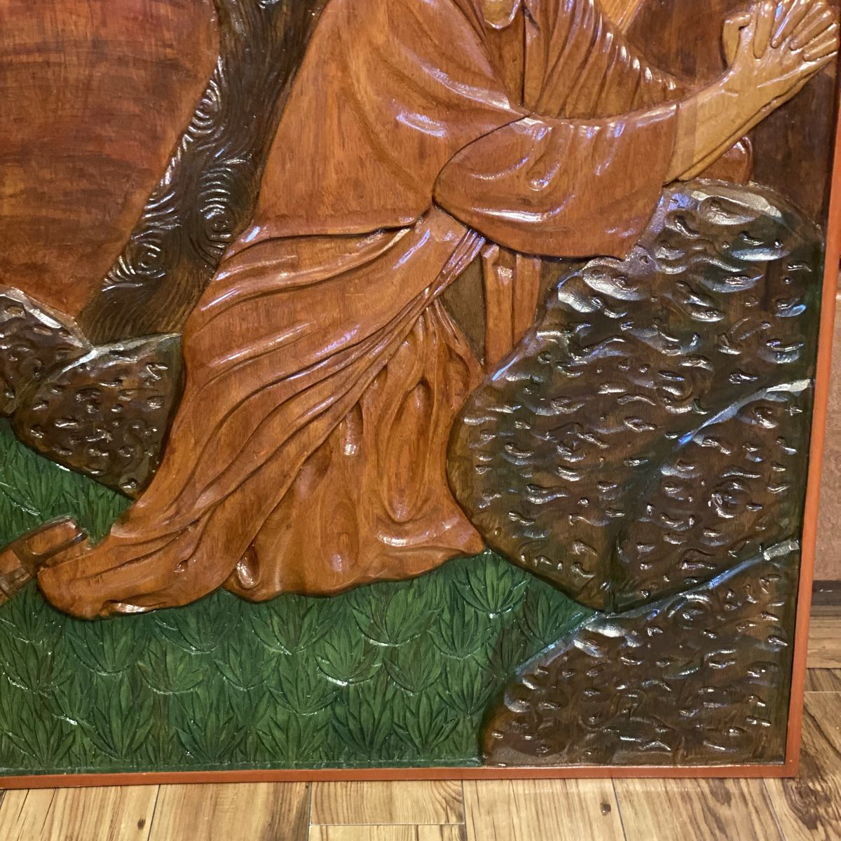 Main image 5