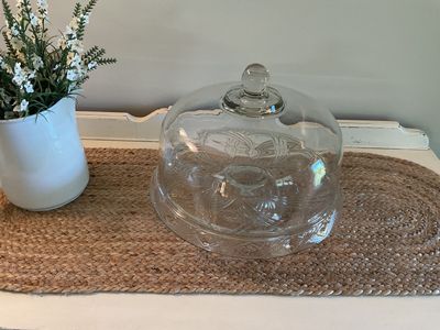 Vintage Anchor Hocking Covered Cake Stand / Chip and Dip Platter