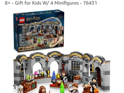 LEGO Harry Potter Hogwarts Potions Class Building Set