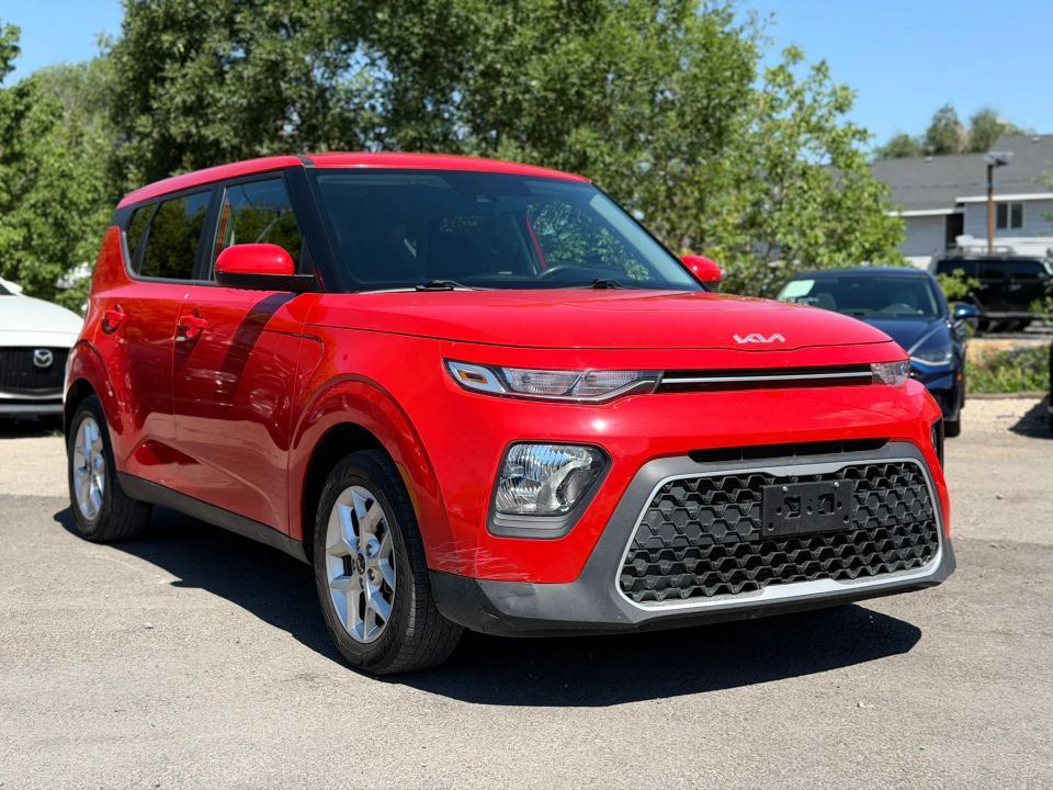 2022 Kia Soul LX