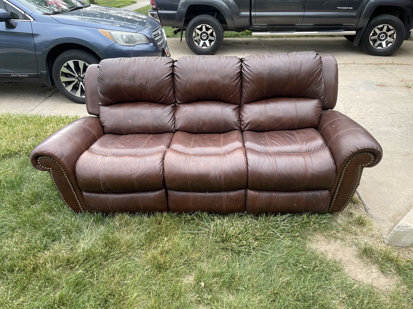 Free couch