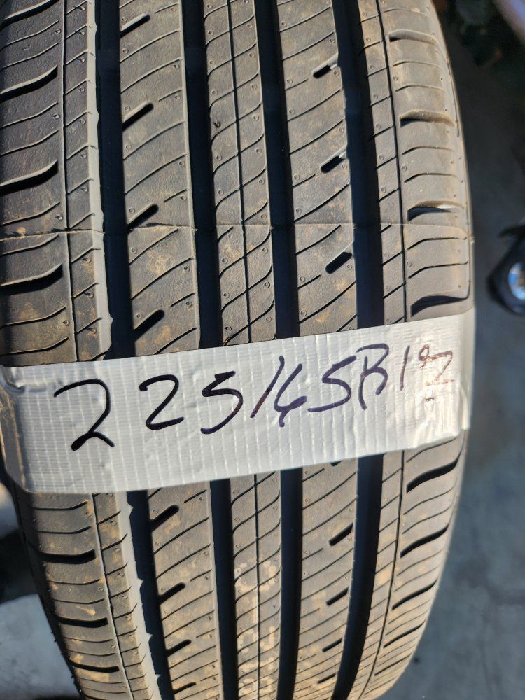 225/65r17 iroman gr906