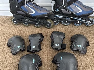 Women’s Rollerblades (size 8) + Pads