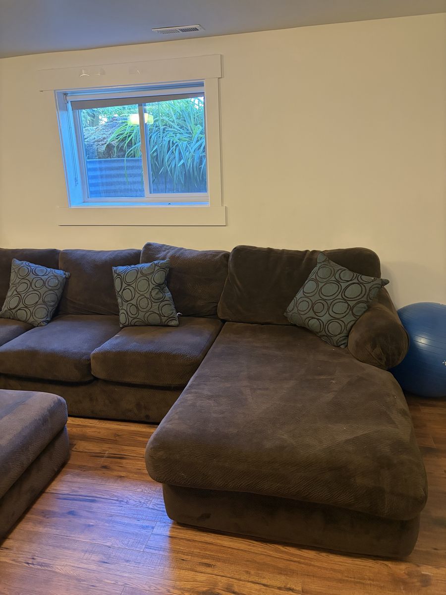 Main image 5