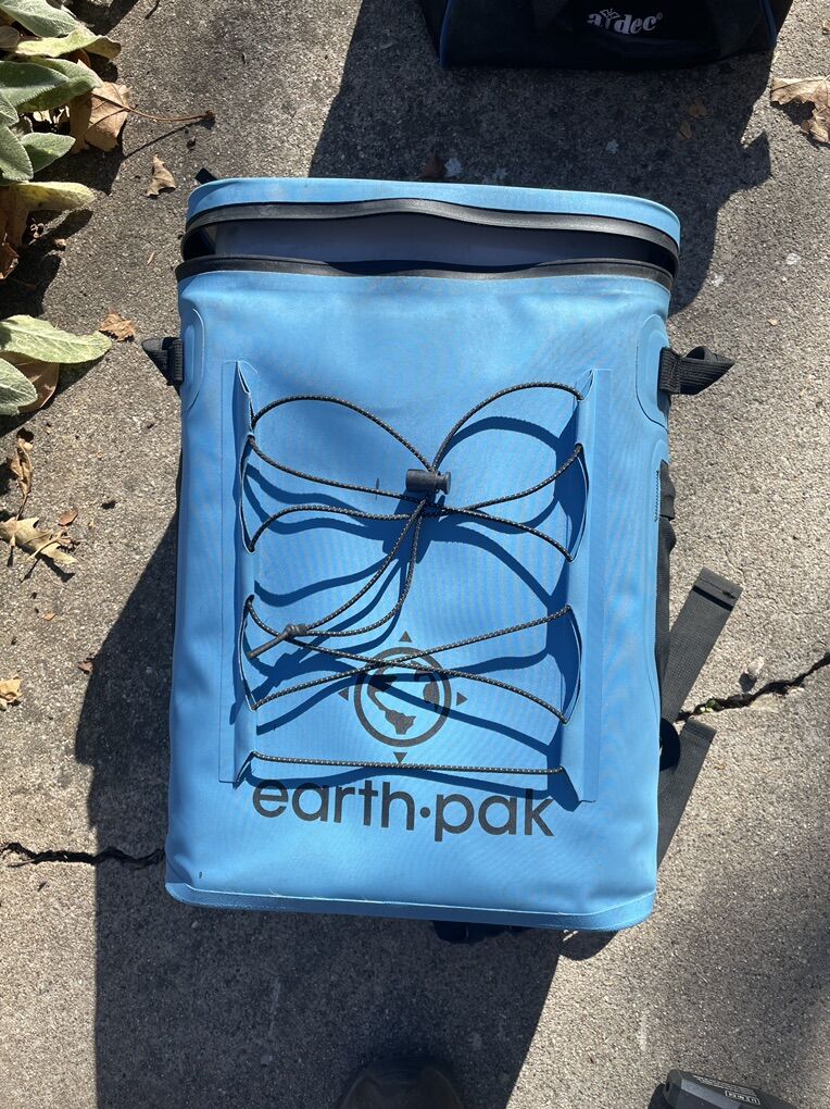 Earth Pak Backpack Cooler