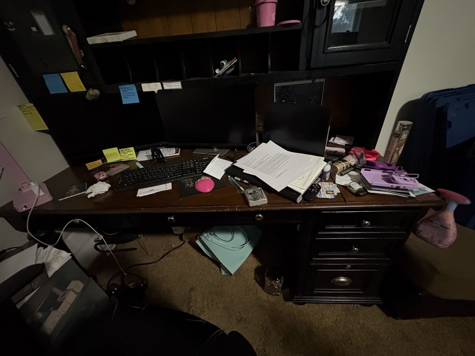Desk with hutch
