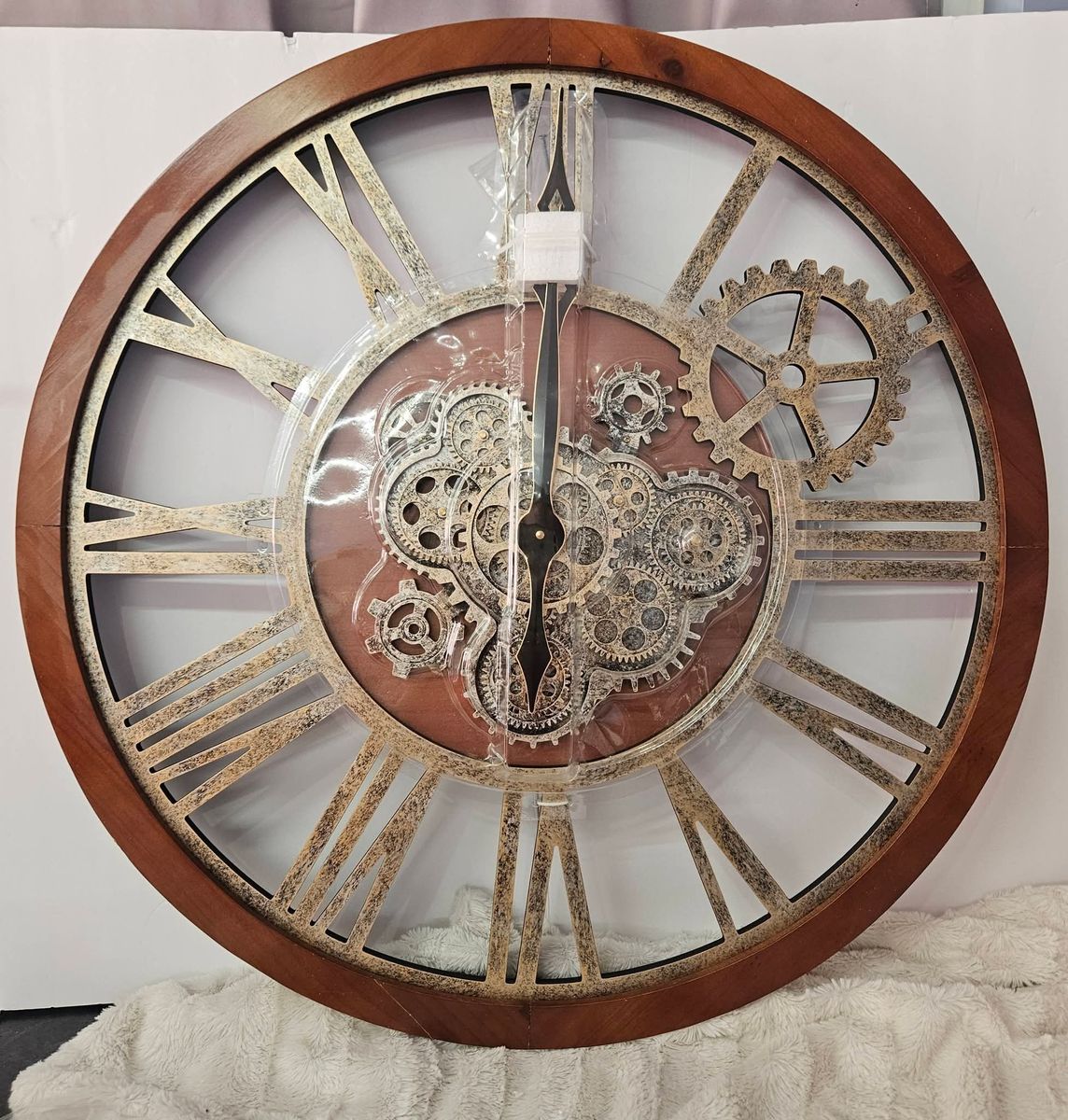 Wall clock