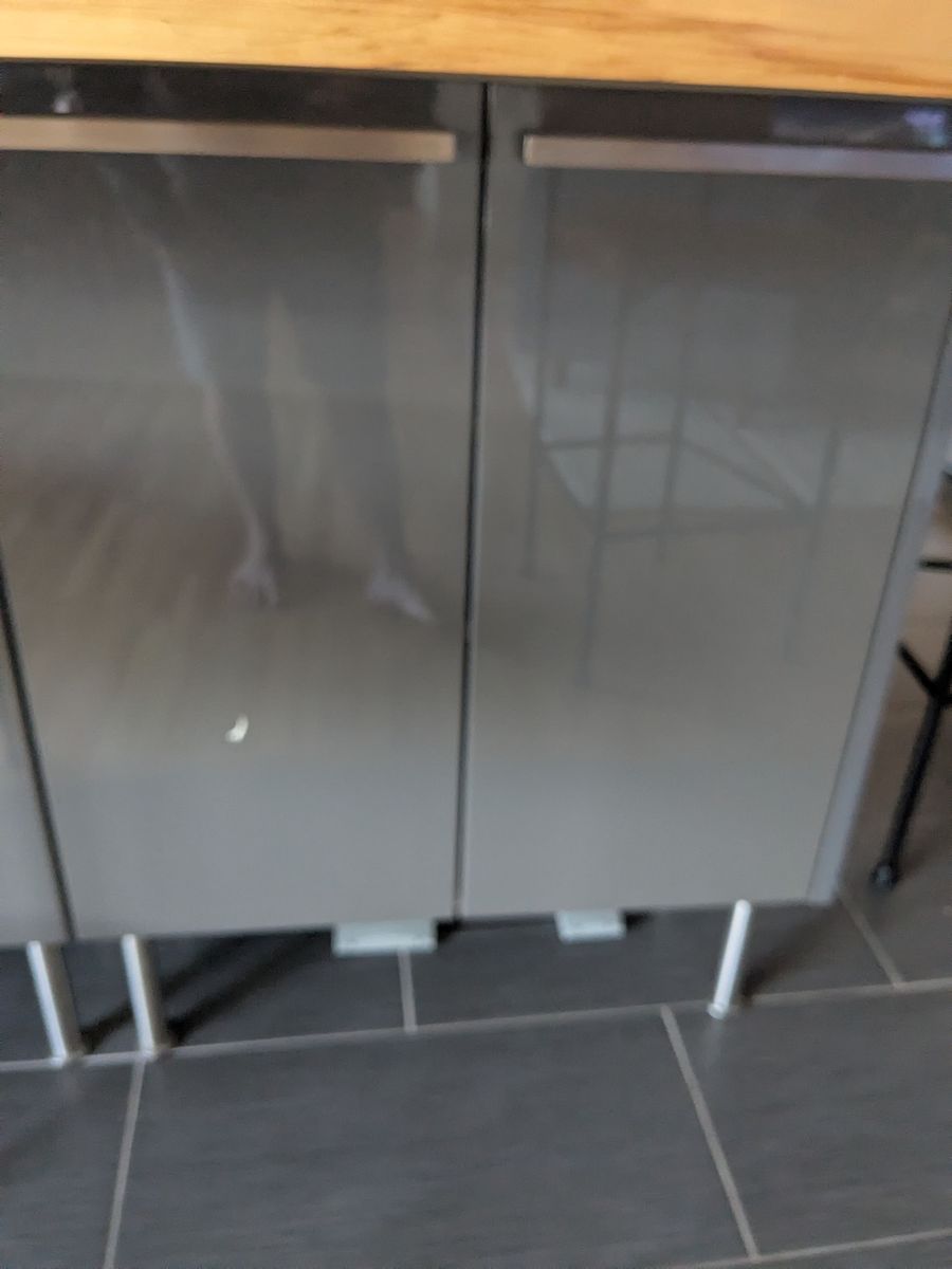 Main image 4
