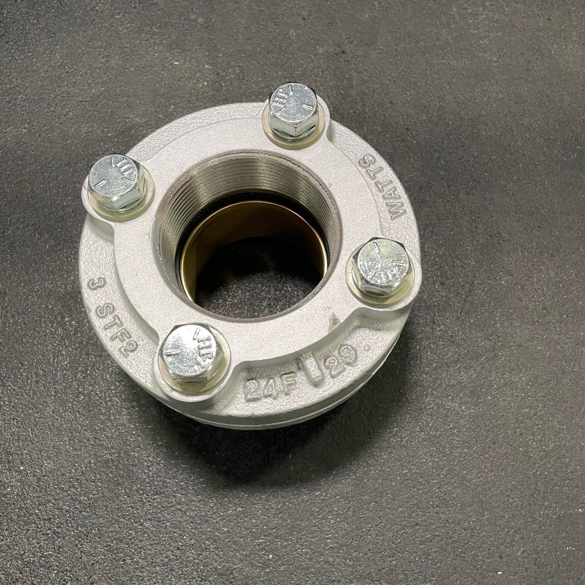 Plumbing Watts STF2  3 inch flanged dilectric union