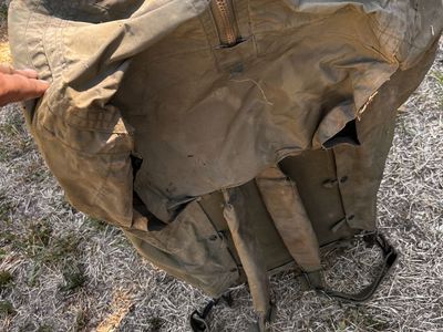 Military Vietnam Nam radio pack