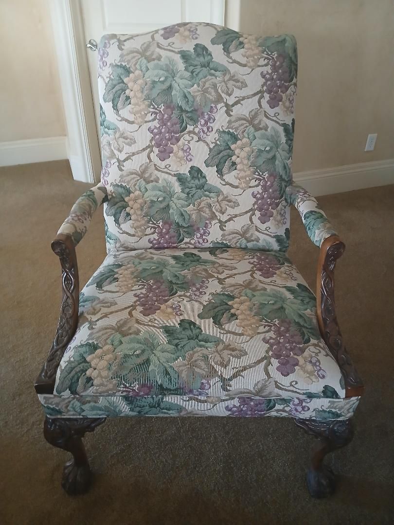 2 beautiful chairs. $150 each chair. Great condition. Smoke free, pet free home