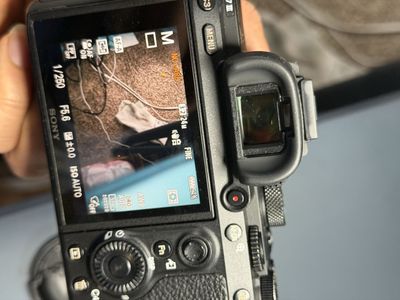 Sony a7 iii, fe 28-70mm oss, price is firm
