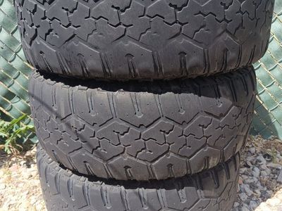 trail hog a/t tires with GMC wheels