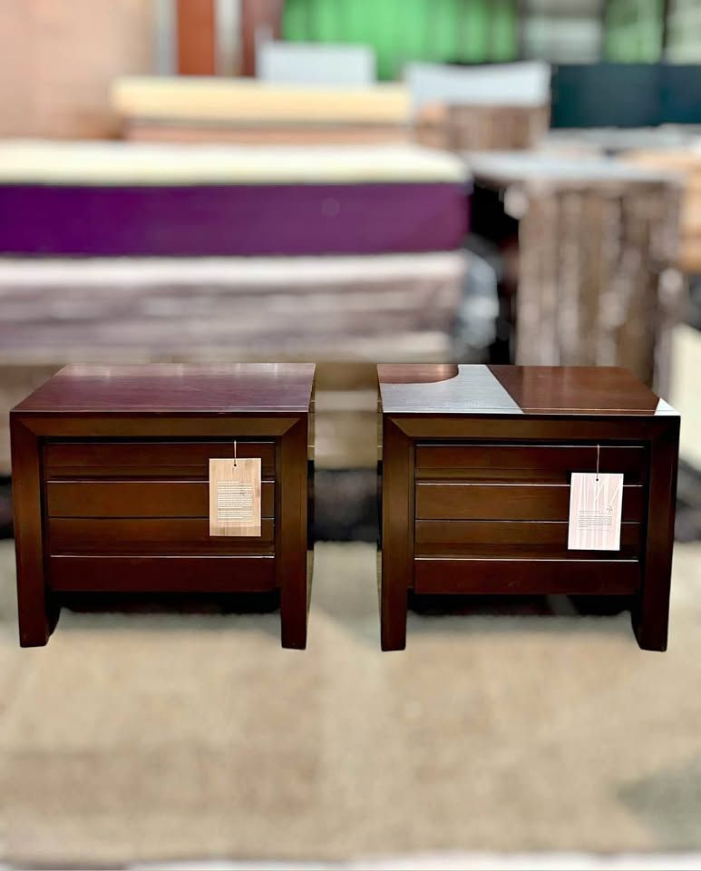 NIGHTSTAND CHARGING STATION – BRAND NEW + SAME DAY DELIVERY