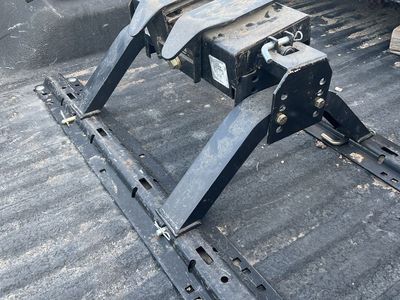 Pro Eagle 5th wheel hitch 16k
