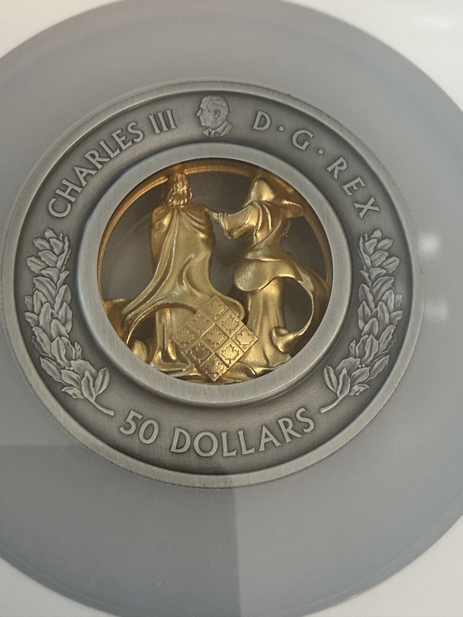 Main image 7
