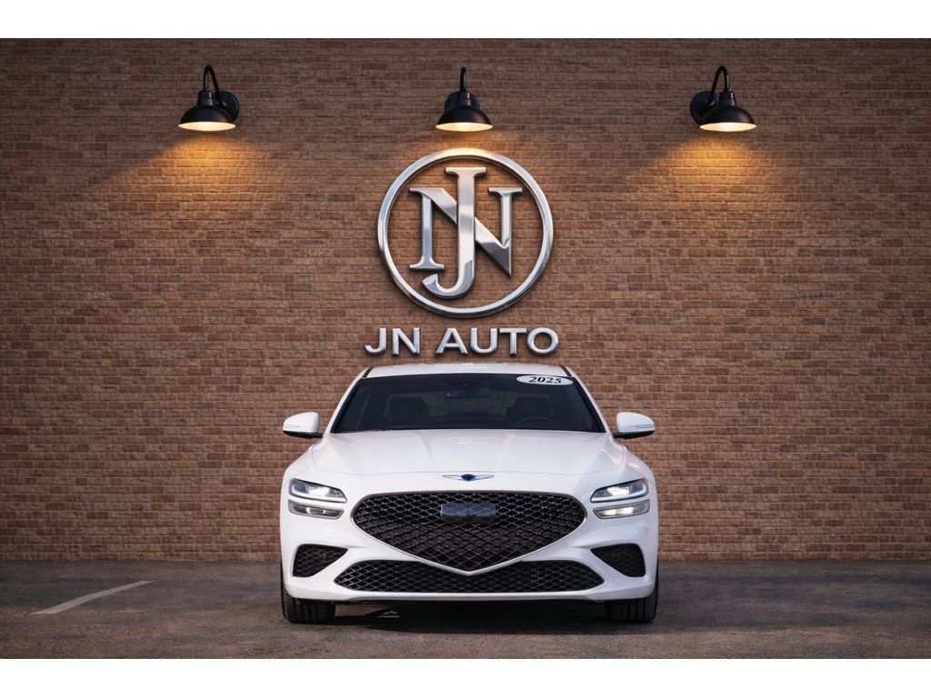 2023 Genesis G70 2.0T