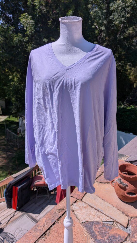 Lands End Plus Size 3 XL Soft cotton V Neck top -