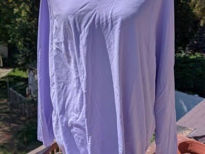 Lands End Plus Size 3 XL Soft cotton V Neck top -