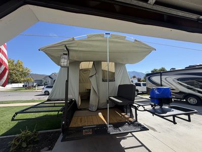 2022 Jumping Jack blackout edition tent trailer