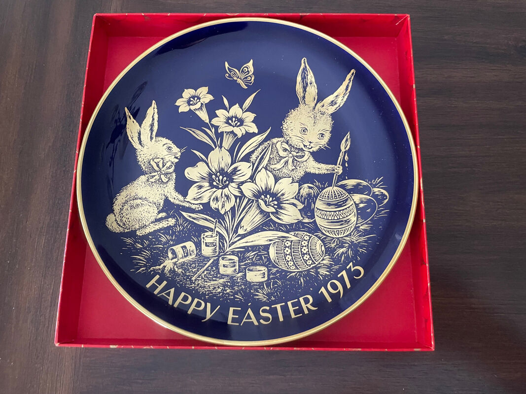 Easter Bunny Rabbits 1973 First Edition Collector Plate
