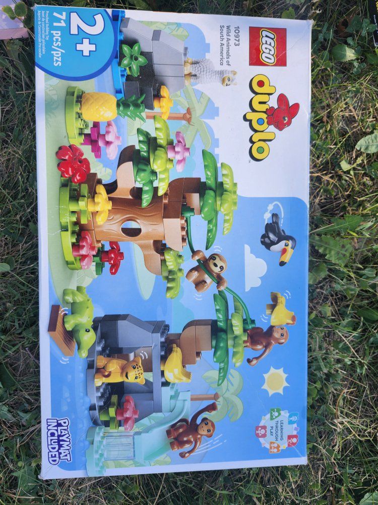 LEGO DUPLO Wild Animals of South America Set 10973 (71 Pieces)