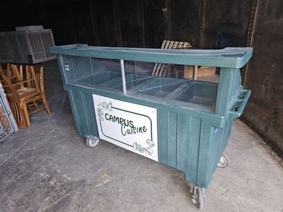 Cambro Vending Carts 2 Available