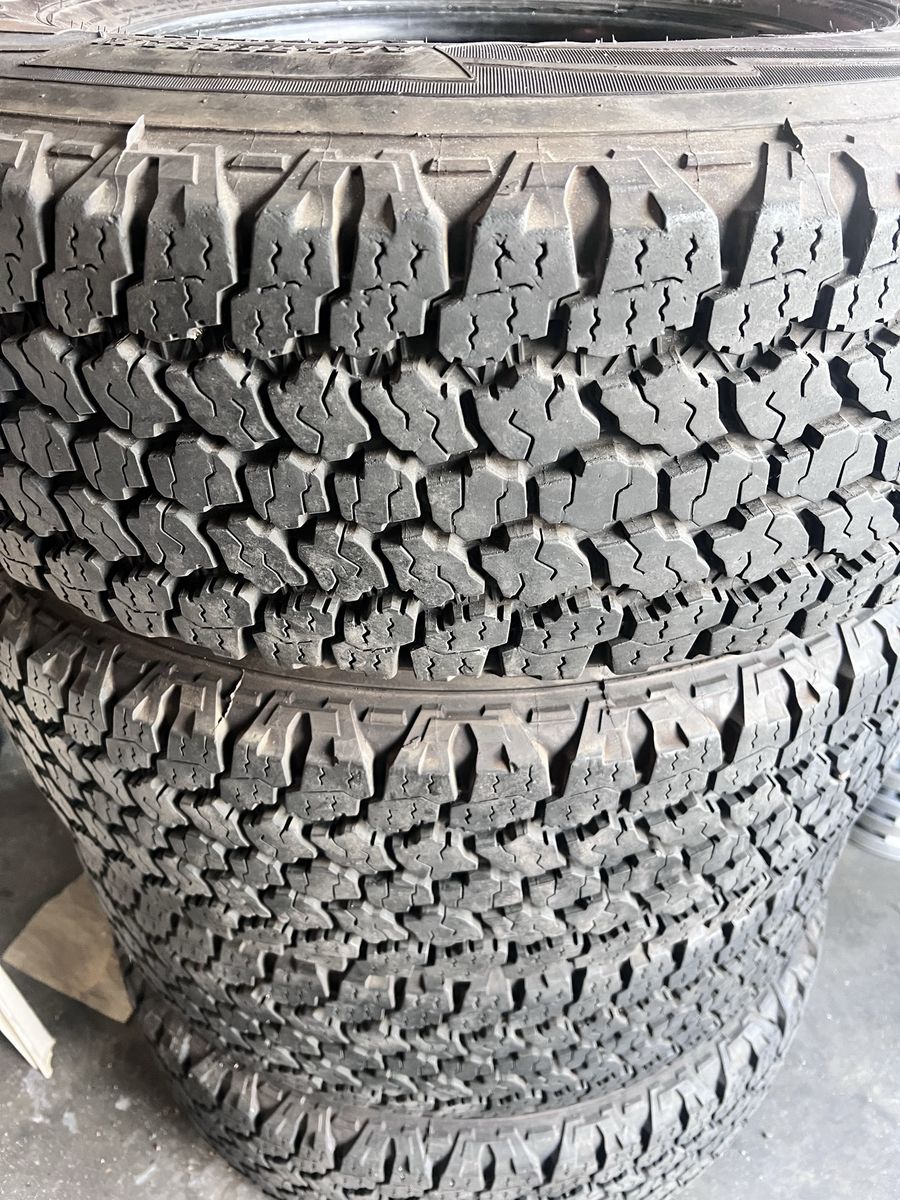 LT 265-75-16 Goodyear Wrangler 10 Ply