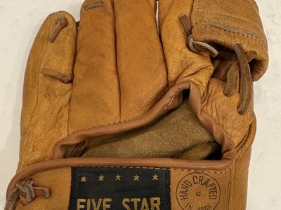 Vintage Childs Baseball Mitt