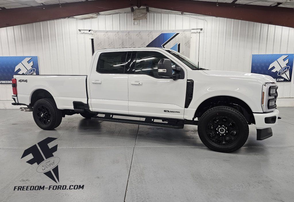 2026 Ford F-350 Super Duty XLT