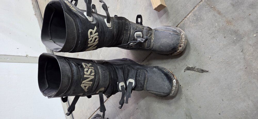 ansr boots