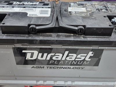 Duralast Platinum H8-AGM Battery 900 CCA Lightly Used