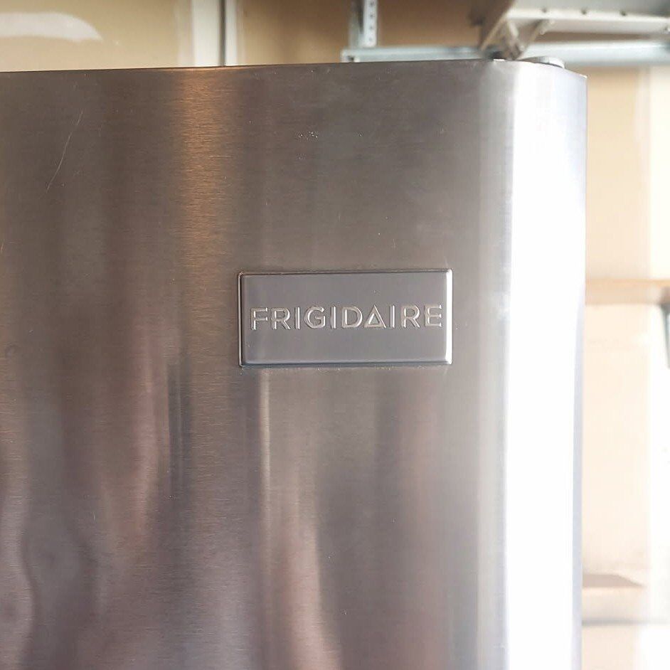 Frigidaire fridge *price reduced