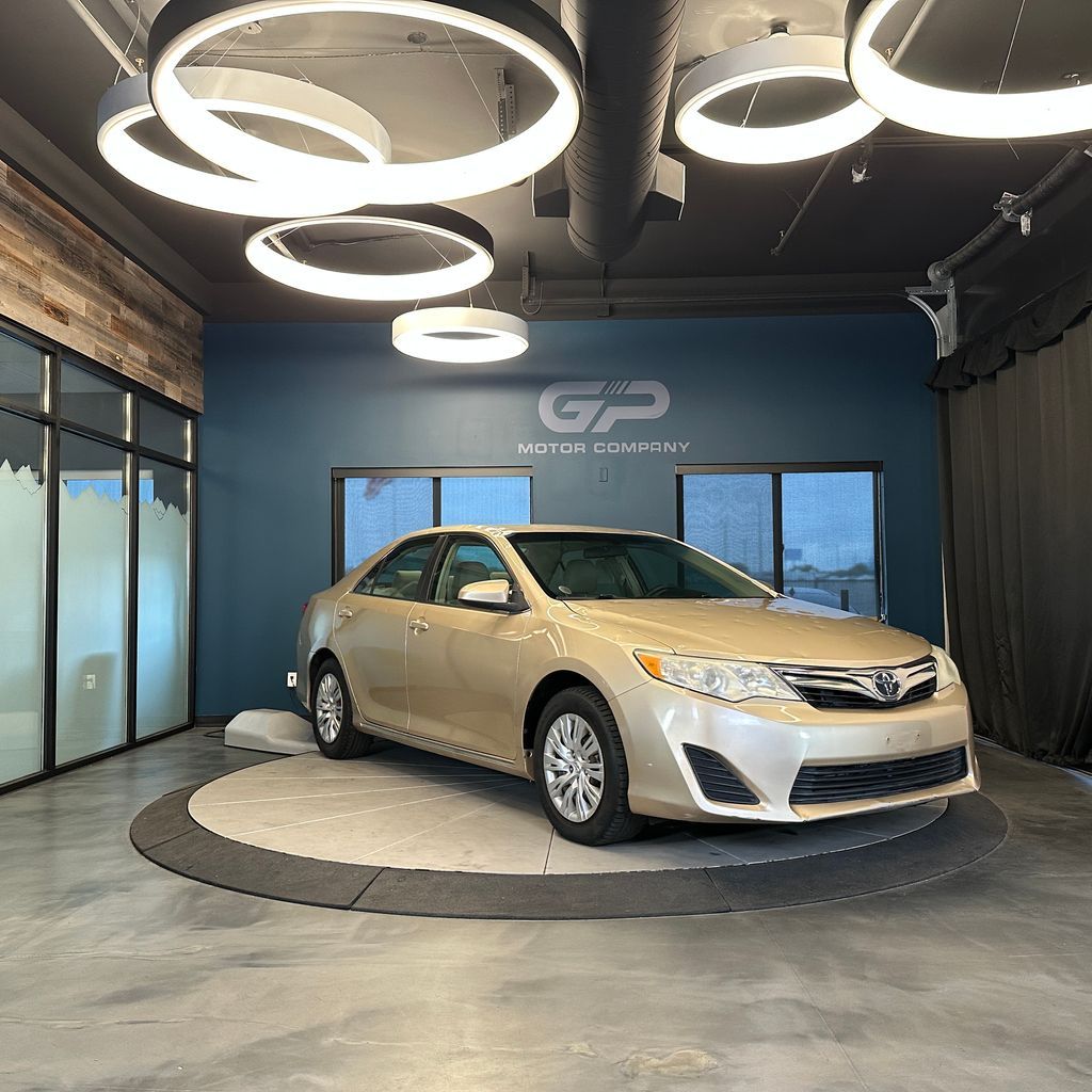 2012 Toyota Camry LE