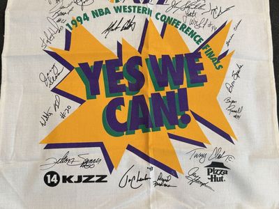 Utah Jazz 1994 signed team rally towel