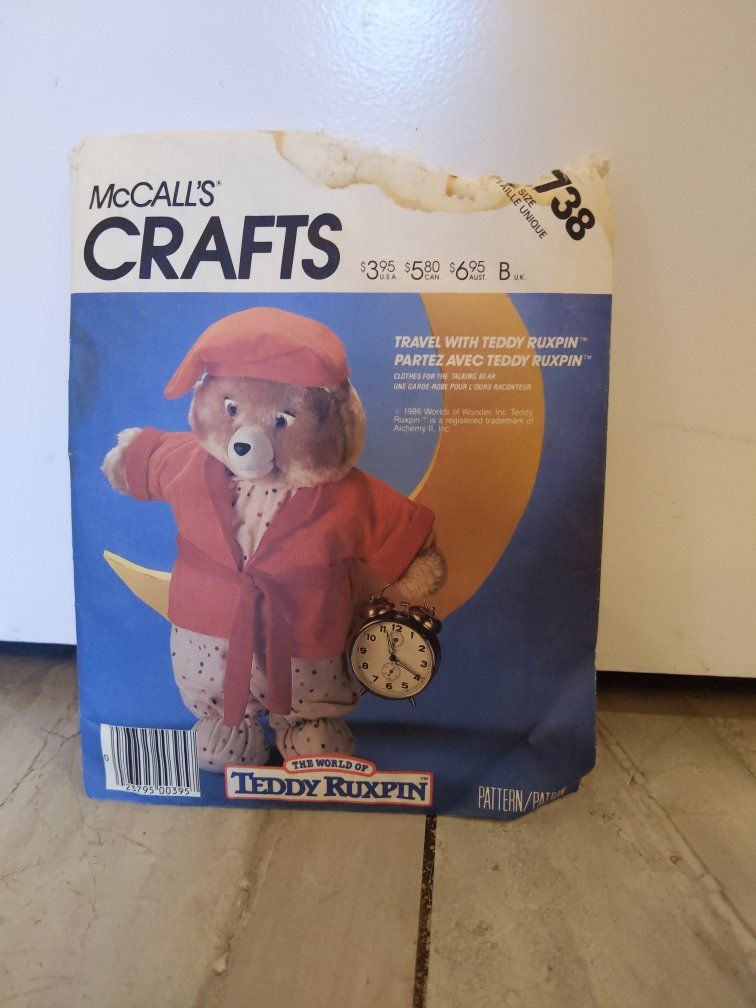 Vintage McCALL'S CRAFTS 2738 Teddy Ruxpin Sleepwear Outfit Pattern One Size 1986
