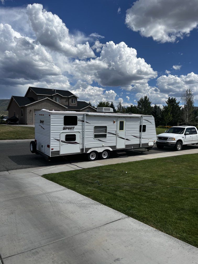 2010 Dutchman Sport 28 feet long