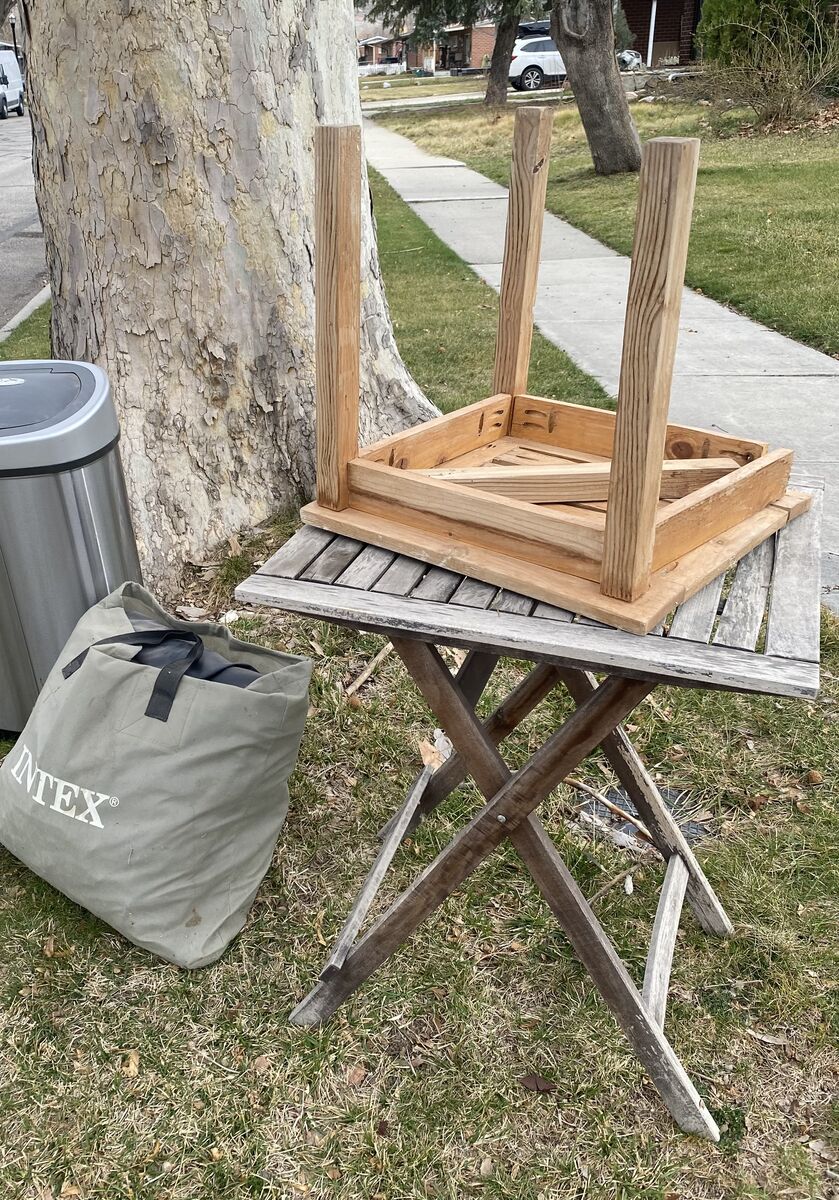 Free Blow Up Mattress And Two Tables