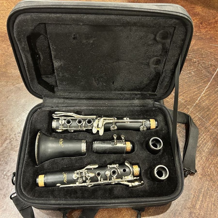 Jean Paul Student Clarinet – Great Condition + Case