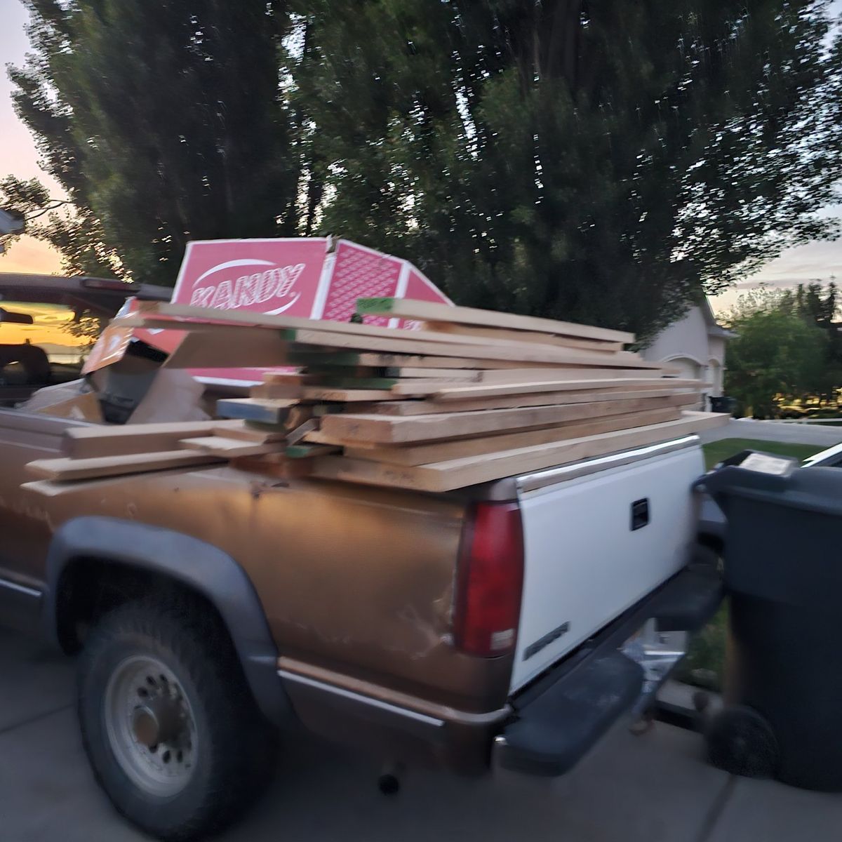 bunch of hard lumber oak red oak alder white oak ash etc