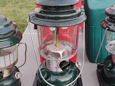 Coleman Powerhouse Dual Mantle Lantern W/Case