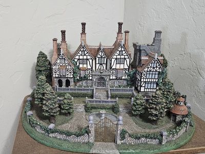 1995 Danbury English Manor House