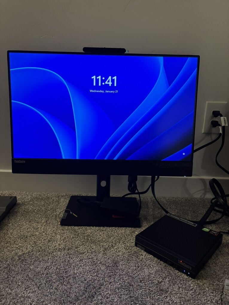 Lenovo Computer, Webcam, Monitor & More!