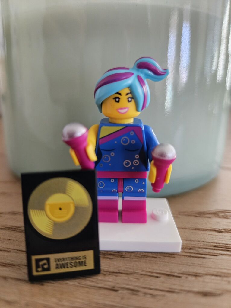 Lego Flashback Lucy Minifigure (X2)