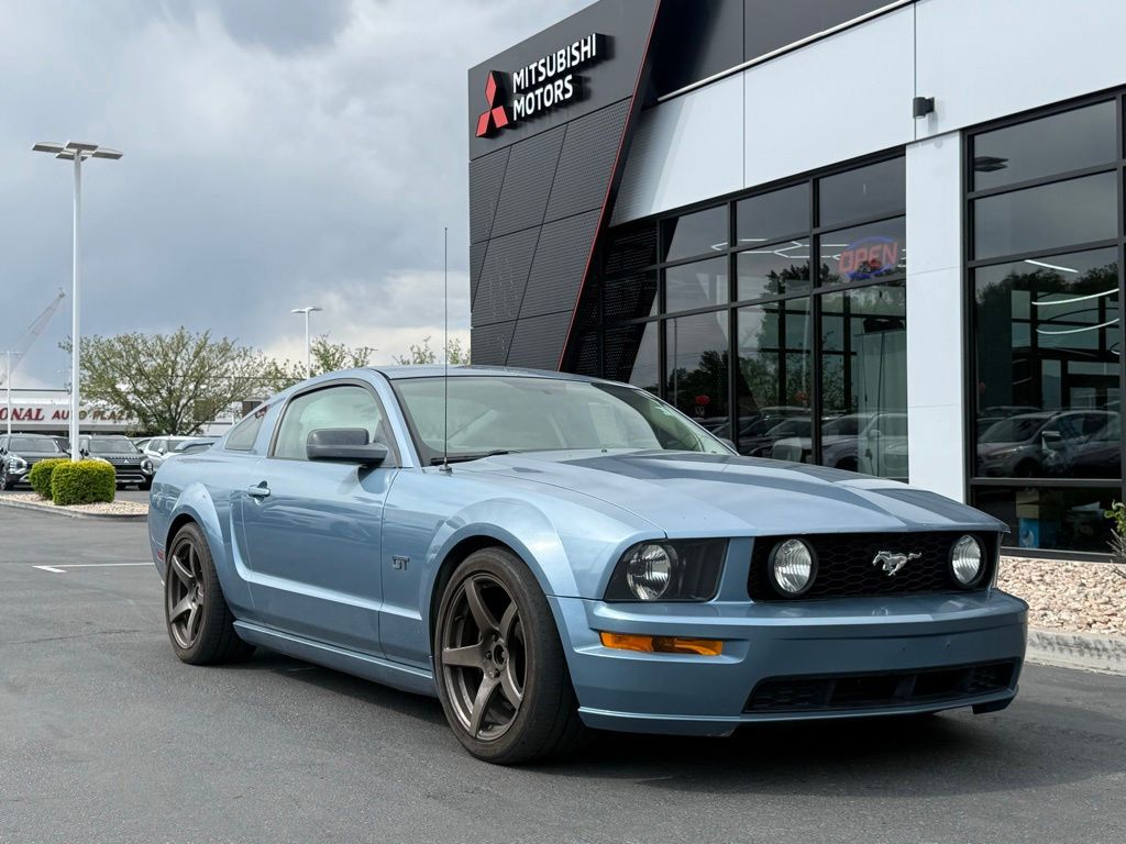2006 Ford Mustang 