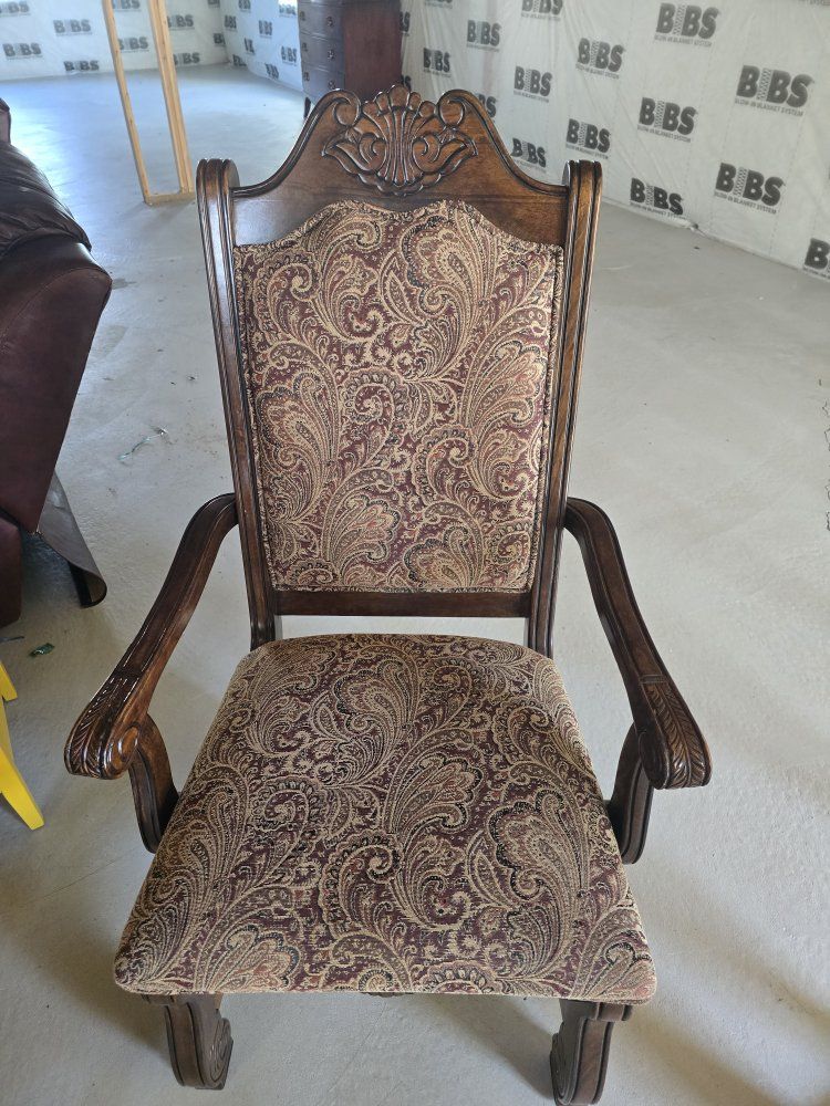 Main image 3