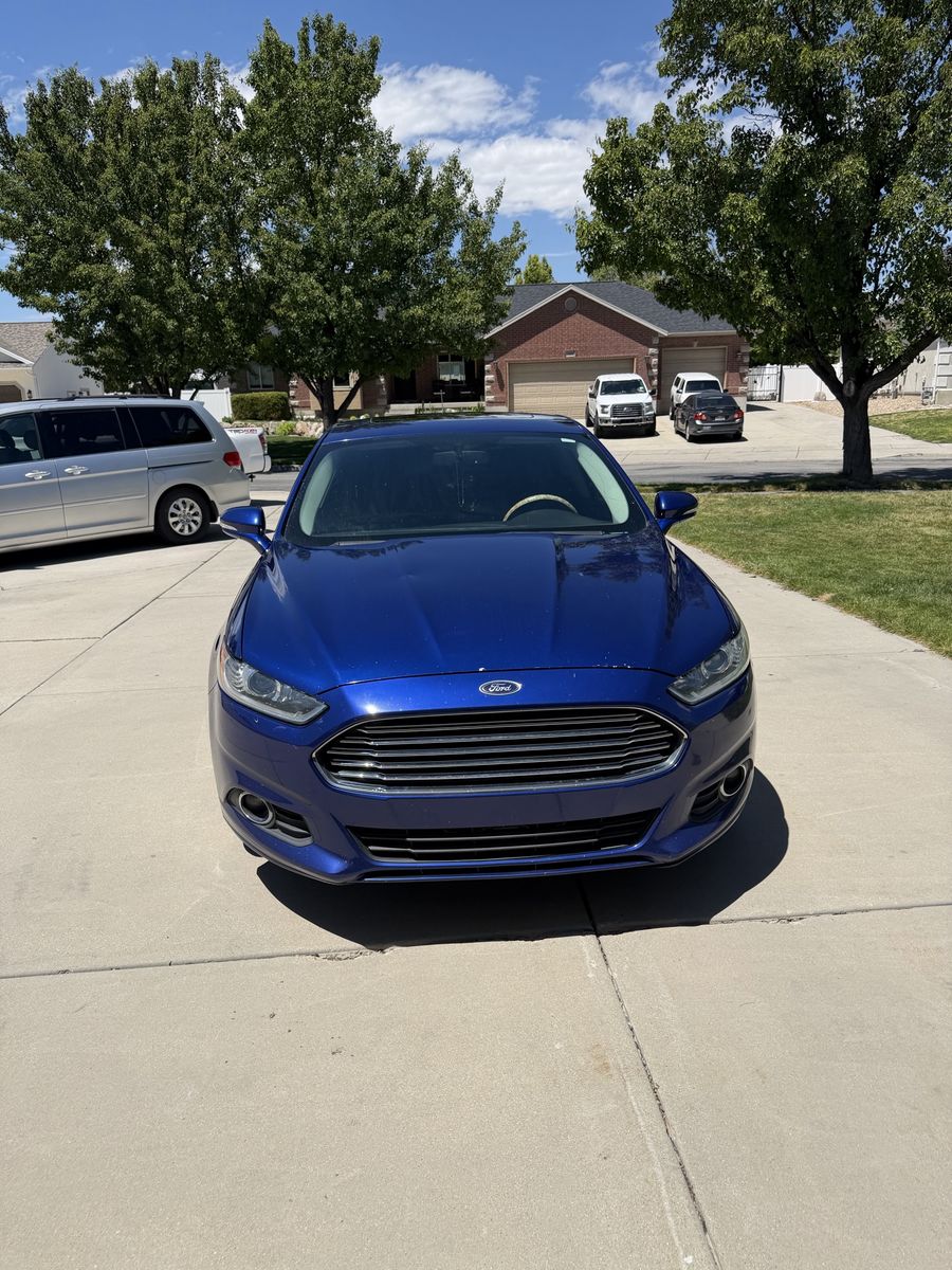 2014 Ford Fusion SE