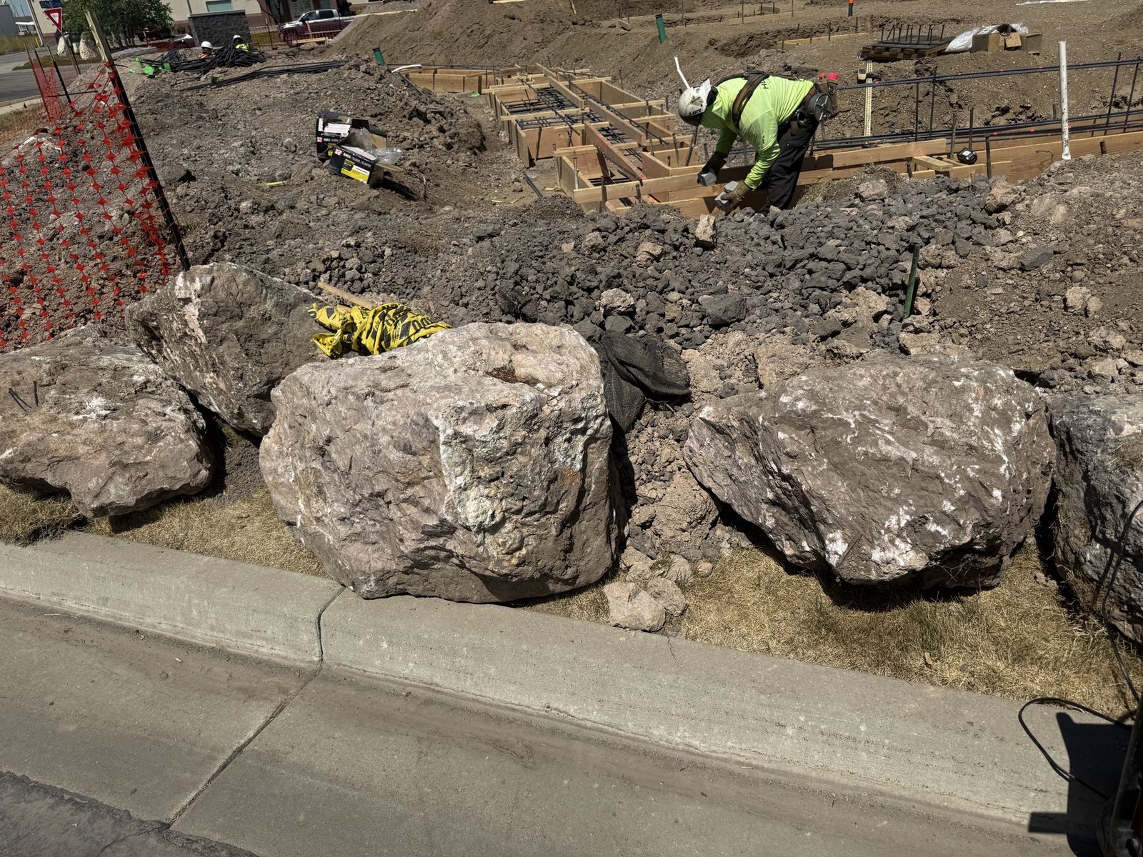 Large Landscaping Boulders - Natural Stone for Yard & Garden Projects