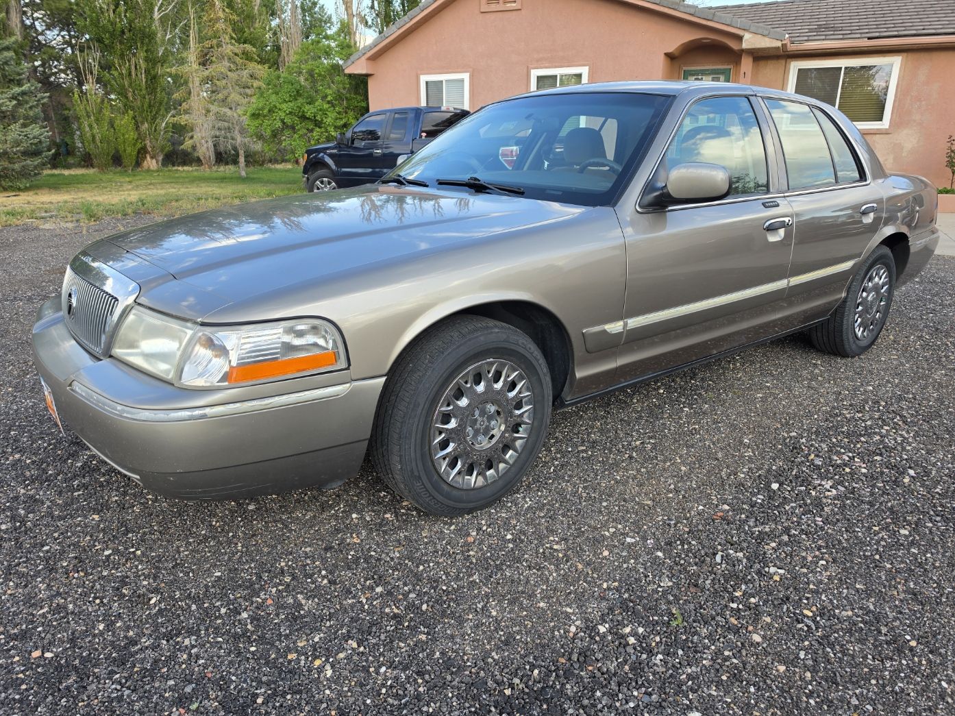 2004 Mercury Grand Marquis GS