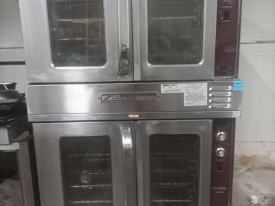 Southbend SLGS/22SC Double Stack Commercial Natural Gas Convection Oven